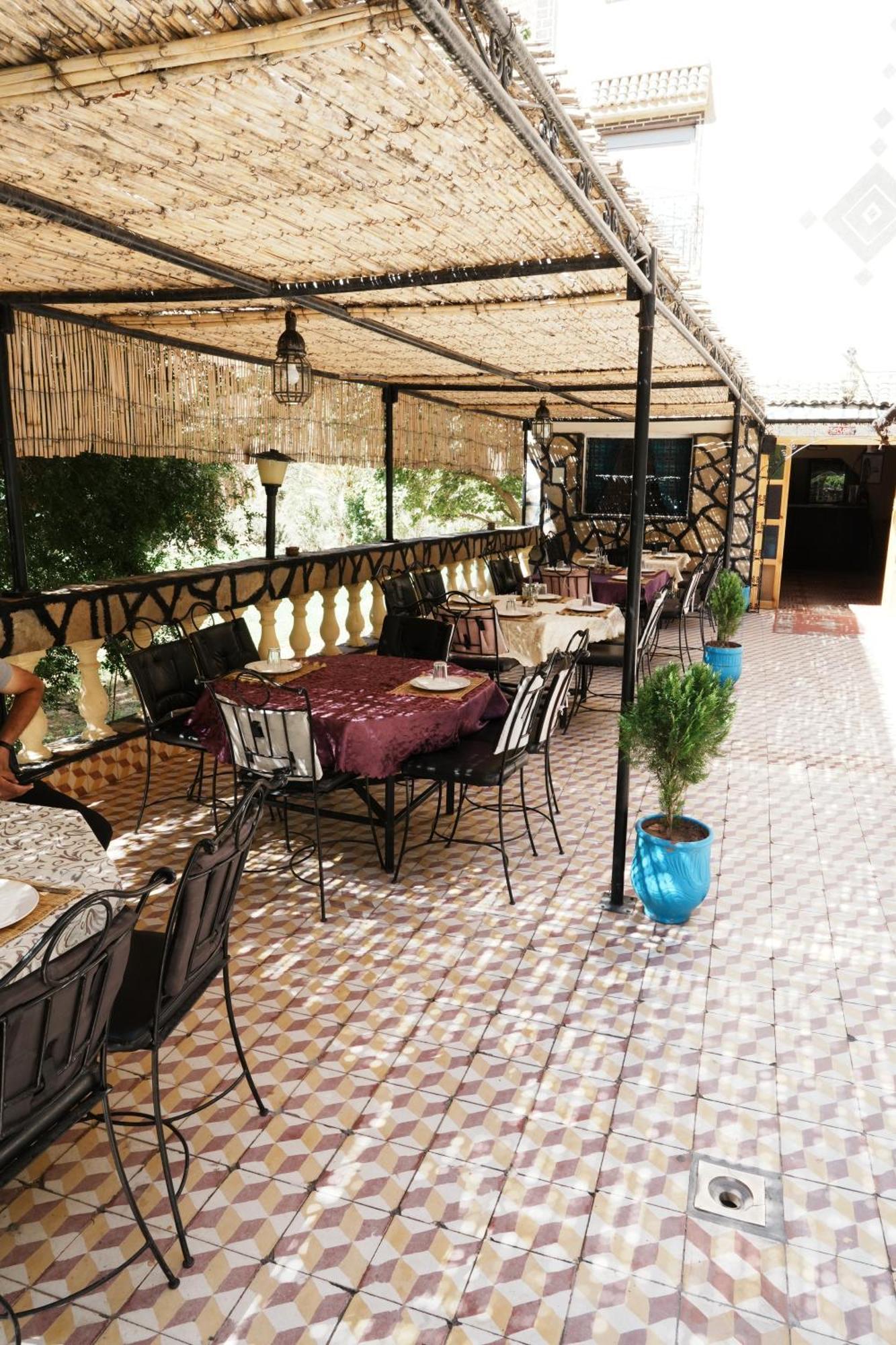Hotel De La Vallée Aït Baha Extérieur photo