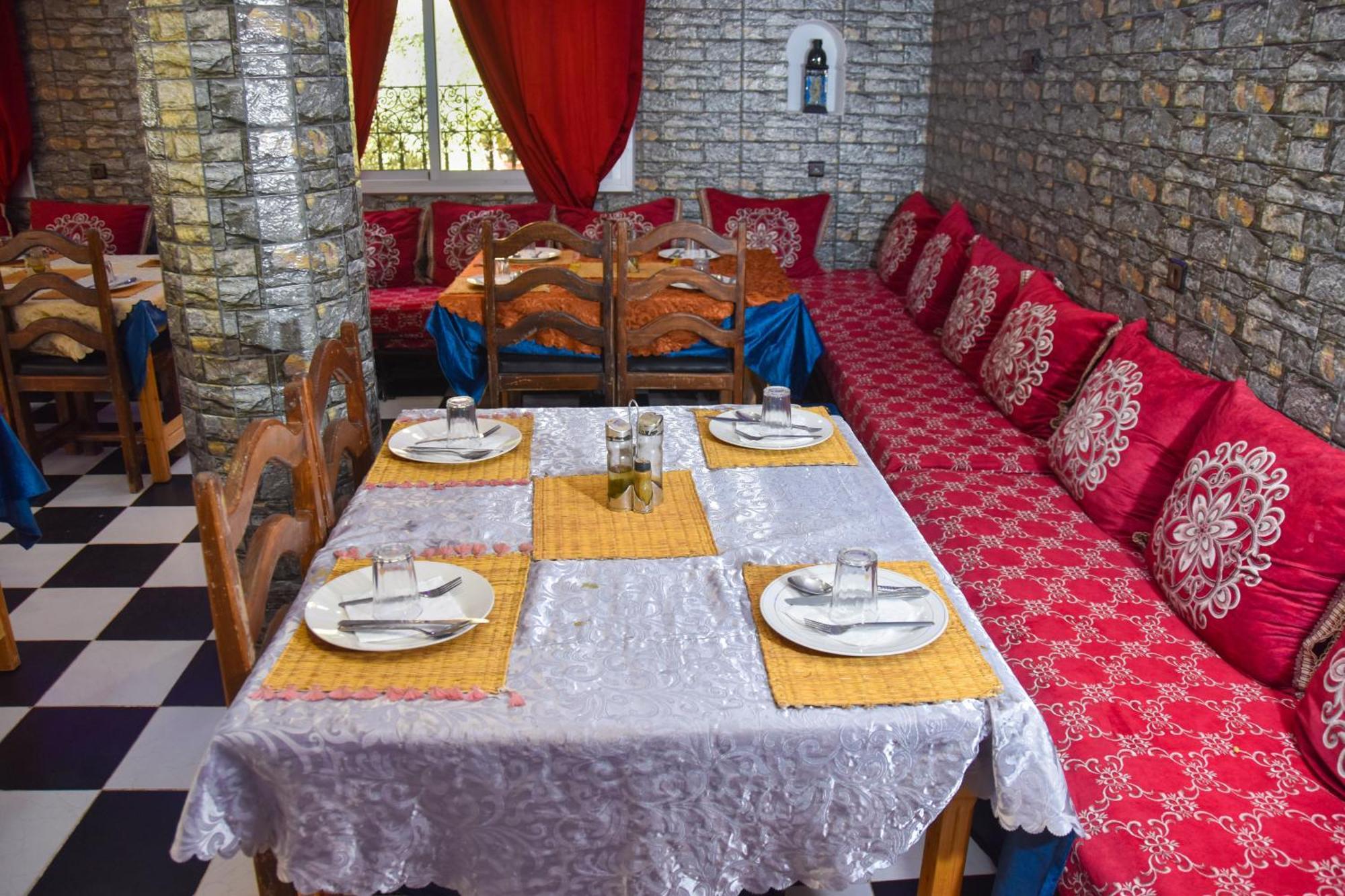 Hotel De La Vallée Aït Baha Extérieur photo